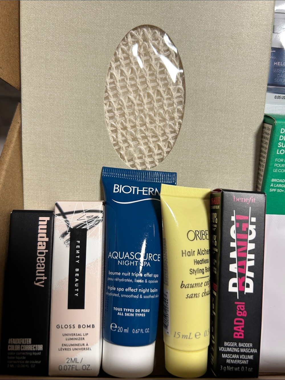 Skincare, Makeup & Haircare Mini Lot - Picture 2 of 3